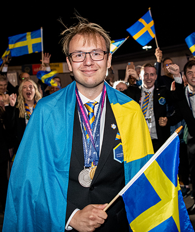 Fredrik Cederlöw, flygttekniker och silvermedaljör i yrkes-VM. Foto: World Skills Sweden